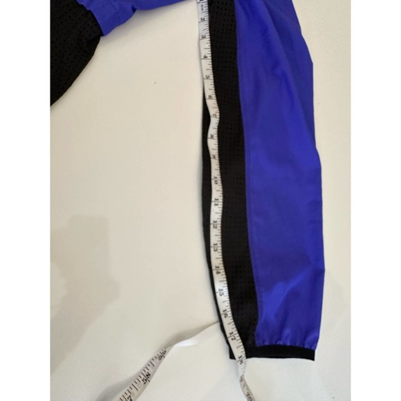 Women XL Fila stylish windbreaker running jacket loose travel lightweight mesh - Picture 7 of 10